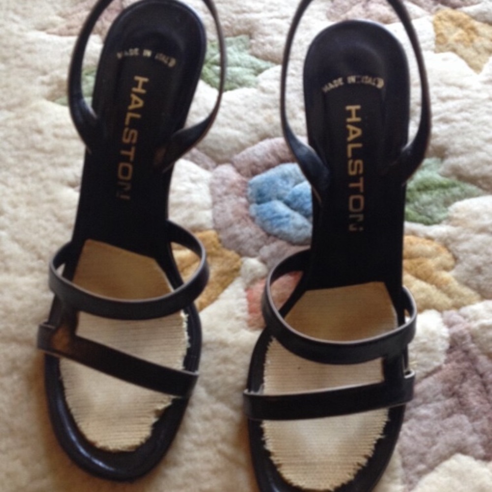 Navy Blue Leather Pumps